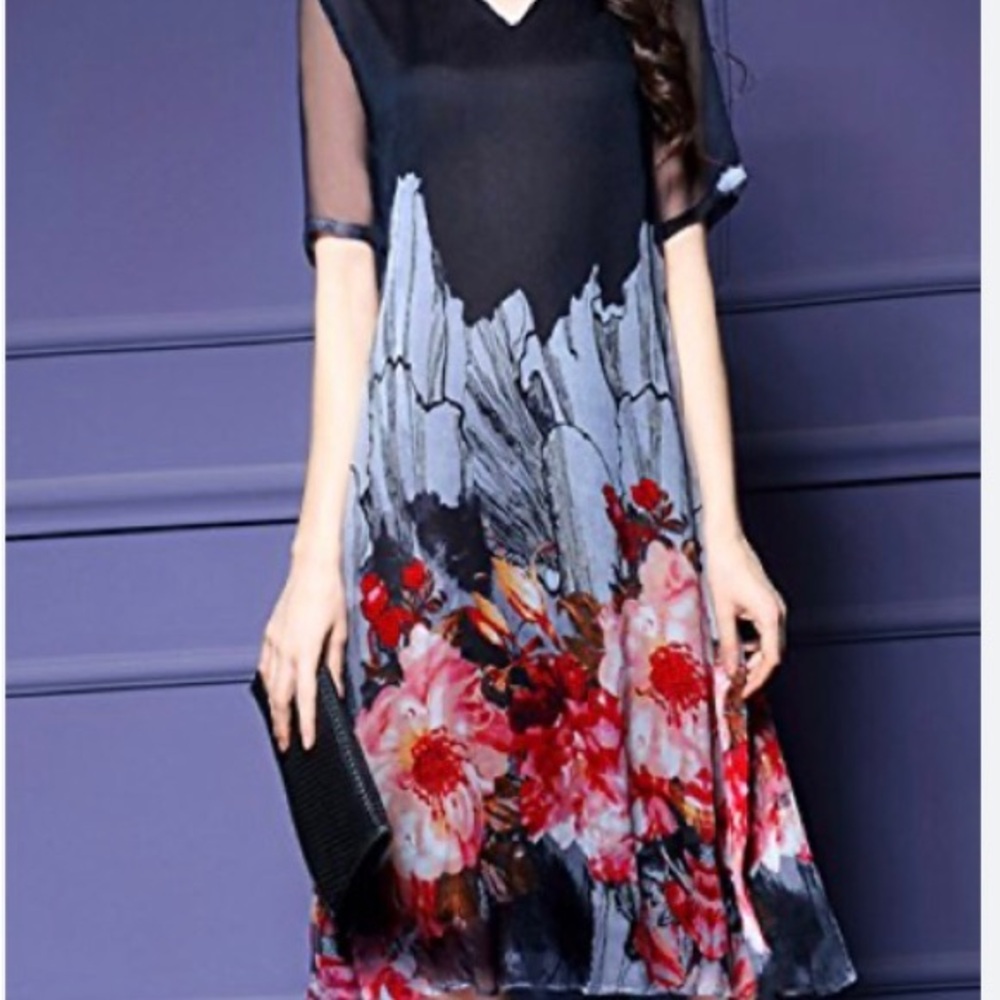 Korean style Elegant Black & Floral Print V-Neck Women's Dress